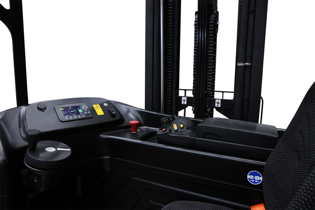 Sit-on Reach Truck